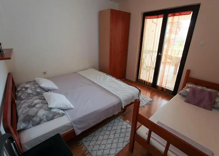 Apartment Lucie Rogoznica (Sibenik-Knin)
